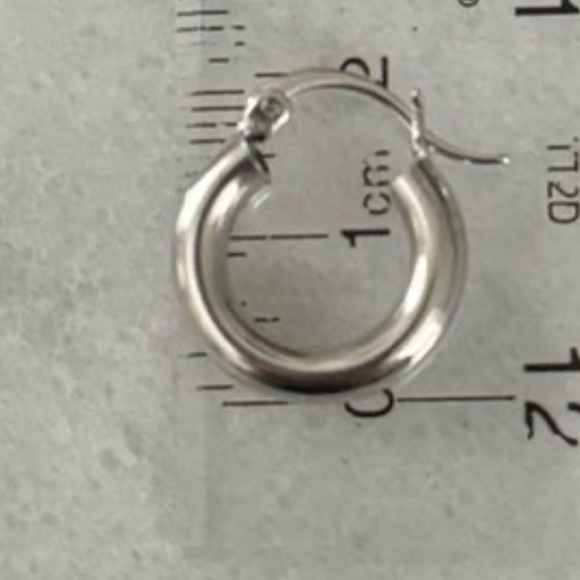 COPY - Sterling Silver Tube Huggie Hoop Earrings Brand New - Picture 3 of 4